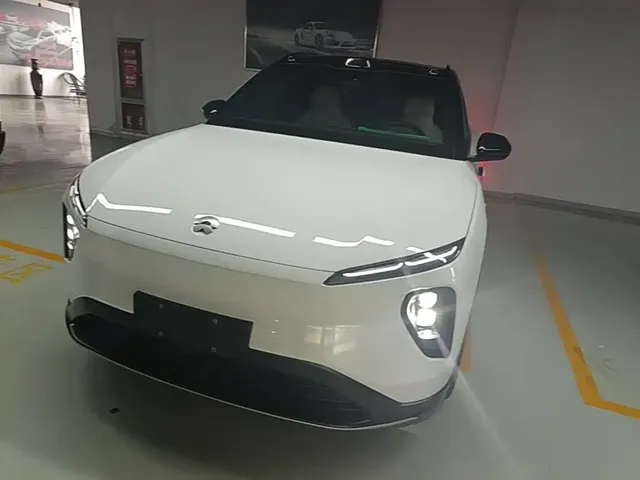 NIO ES6 2023 75kWh
