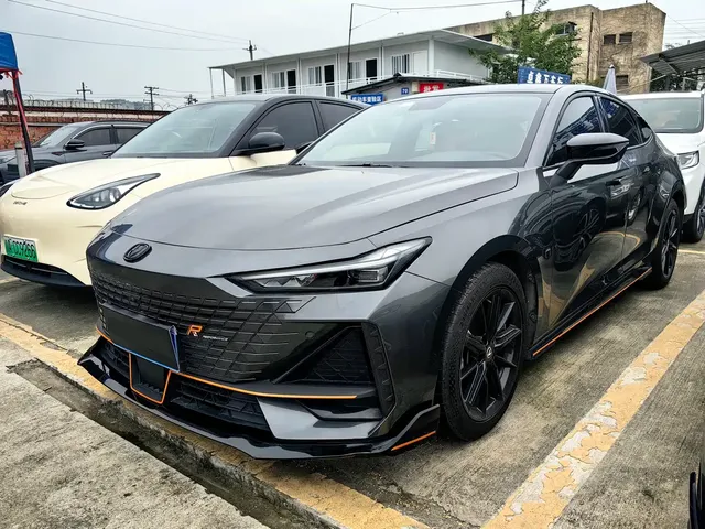 Changan UNI-V 2022 1.5T Sport Edition