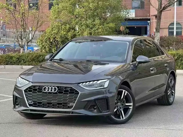 Audi A4L 2022 40 TFSI Fashion Dynamic