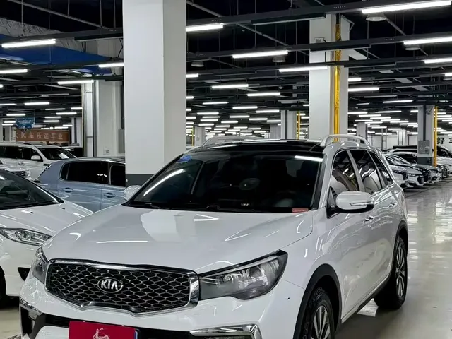 Kia KX7 2017 2.4L Automatic 2WD GLS 5-seater