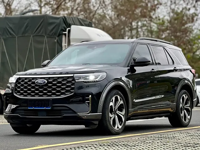 Ford Explorer 2023 EcoBoost 285 AWD ST-LINE 6-Seater