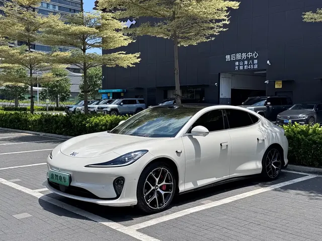 IM Motors IM L6 2025 Ultra