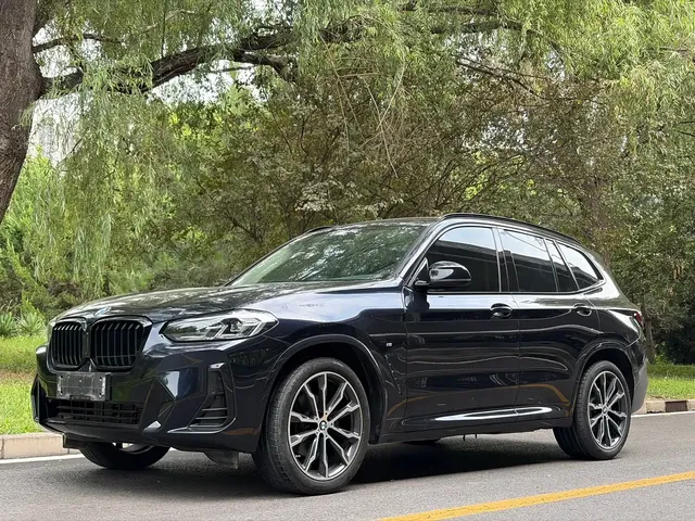 BMW X3 2022 xDrive30i Leading M Night Package
