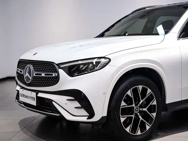 Mercedes-Benz GLC 2024 GLC 260 L 4MATIC Luxury 5-seater