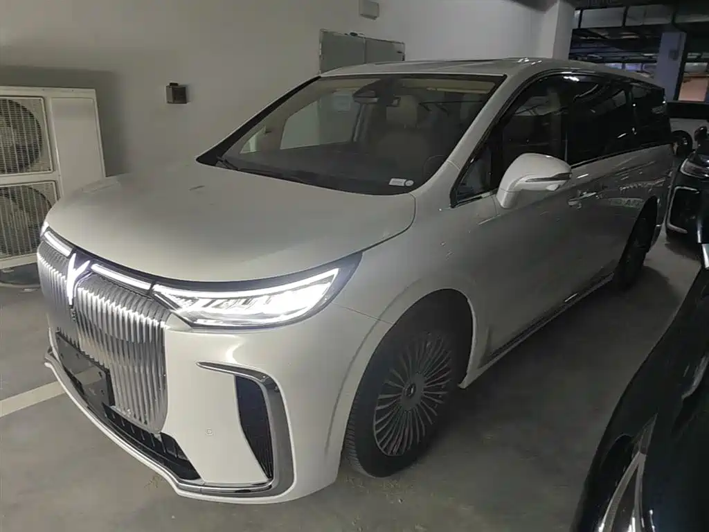 Voyah Auto Voyah Dreamer 2025 PHEV 4WD Kunpeng Premium Edition