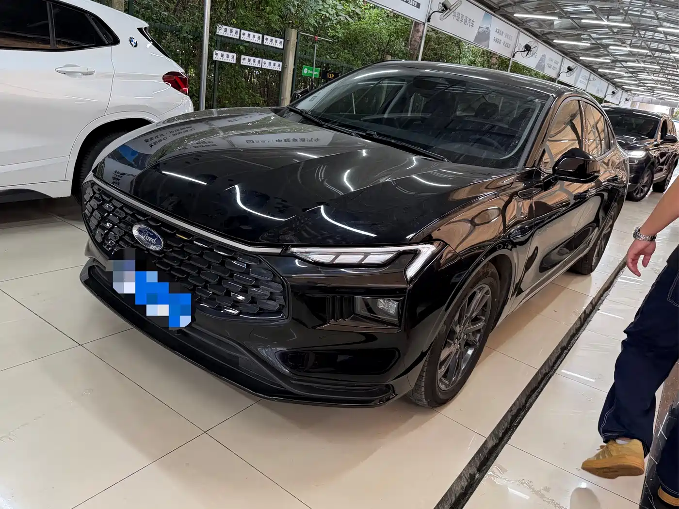 Ford Mondeo 2025 1.5T EcoBoost Luxury