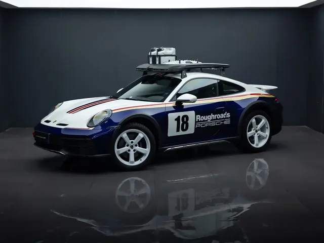 Porsche 911 2023 Dakar 3.0T