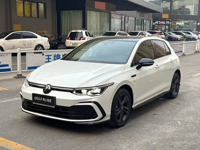 Volkswagen Golf 2023 280TSI DSG R-Line Lite