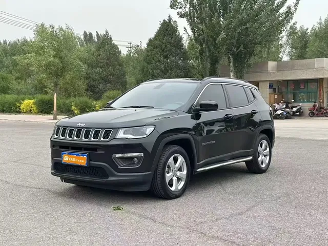 Jeep Compass 2019 220T Automatic Family Edition