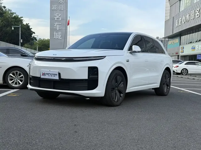 Li Auto L6 2024 Pro
