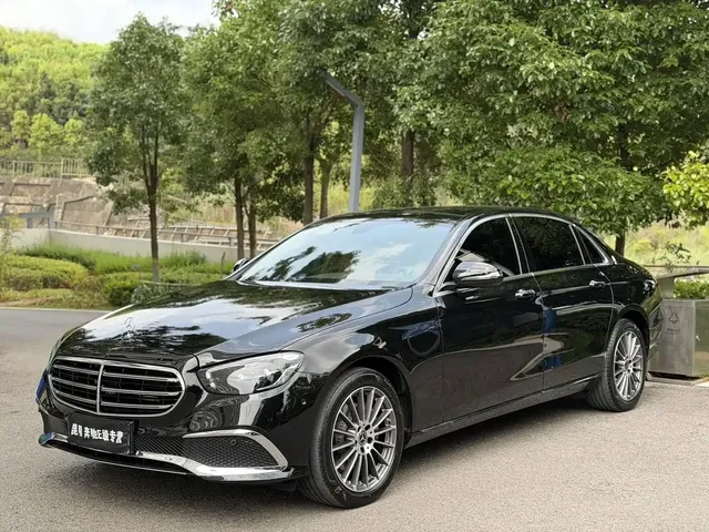 Mercedes-Benz E-Class 2023 E 260 L