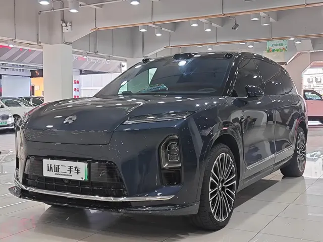 NIO ES8 2025 Base Model