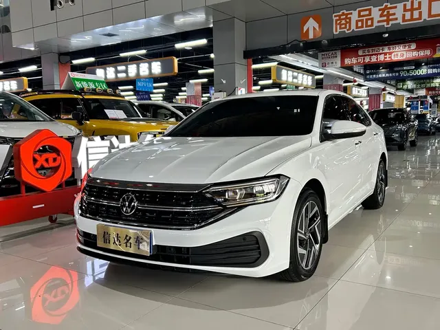 Volkswagen Sagitar 2025 300TSI DSG Surpass Edition
