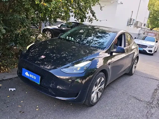 Tesla Model Y 2022 Facelift Rear-Wheel Drive Version
