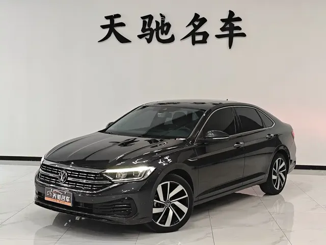 Volkswagen Sagitar 2024 300TSI DSG Surpass Edition
