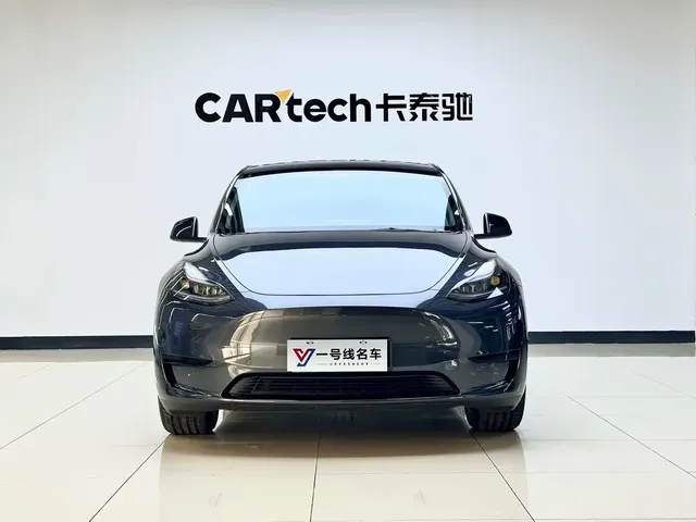 Tesla Model Y 2024 Rear-Wheel Drive Version