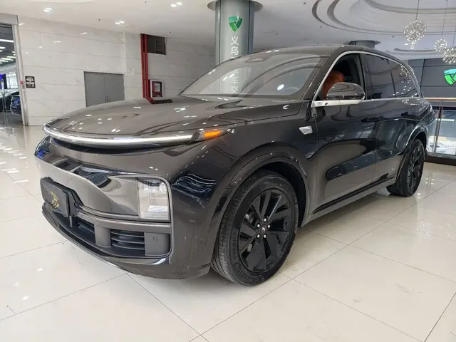 Li Auto Li L8 2023 Pro