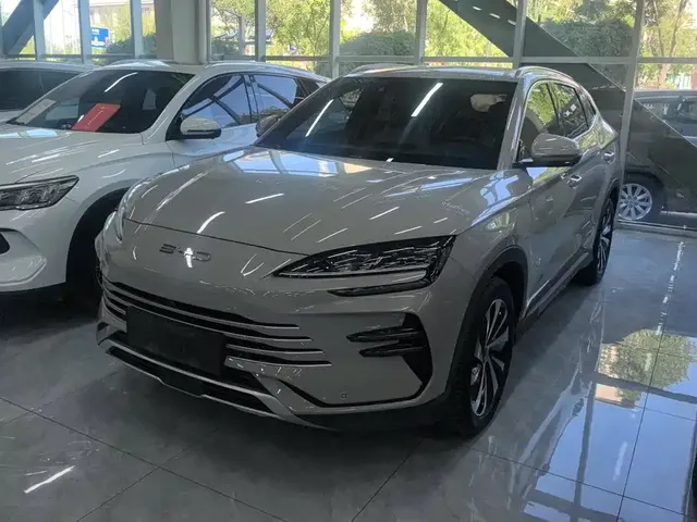 BYD Song PLUS PHEV 2023 Champion Edition DM-i 110KM Flagship