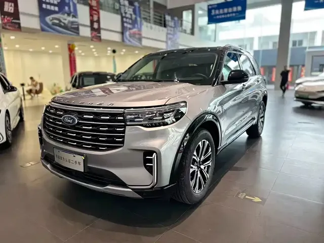 Ford Explorer 2024 2.3T EcoBoost AWD Titanium Edition 6-Seater