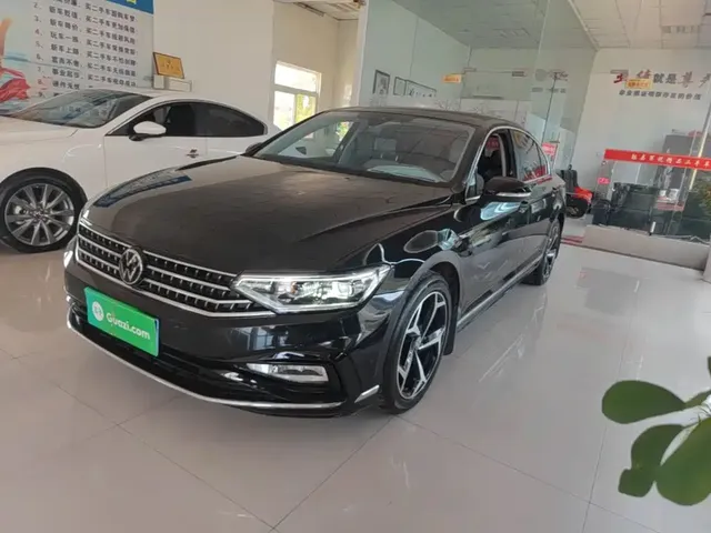 Volkswagen Magotan 2023 Model 2 Million Commemorative Edition 330TSI DSG Luxury