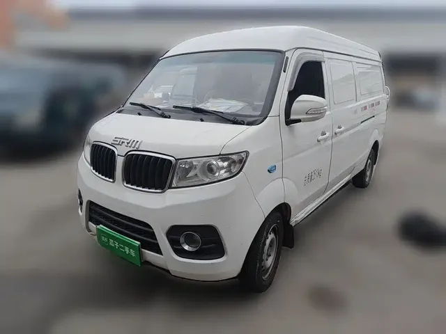 SRM Xinyuan Good Luck 2022 Model Van Entrepreneur