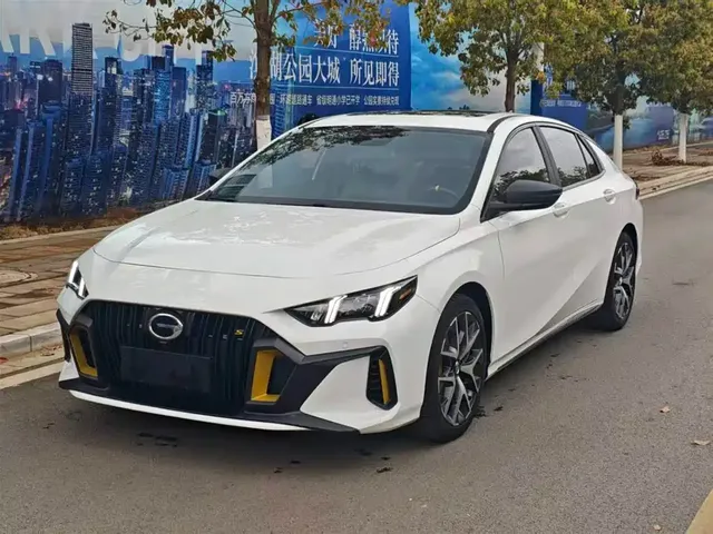 GAC Trumpchi Emkoo 2021 270T DCT J15 Edition