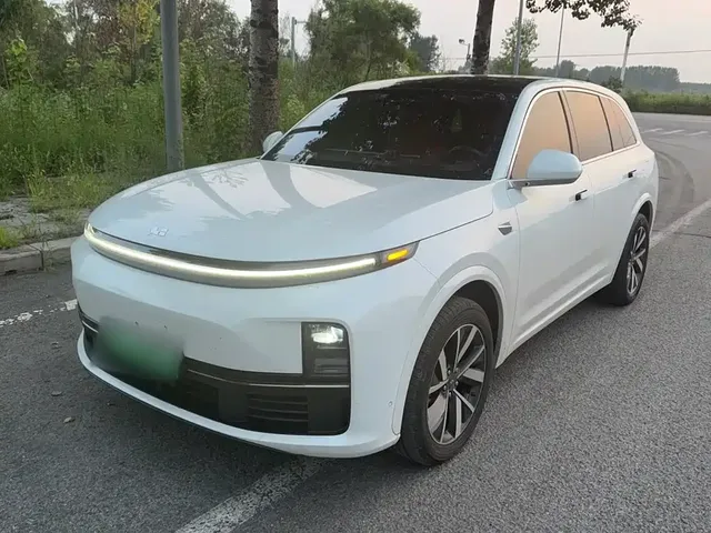 Li Auto L7 2023 Pro