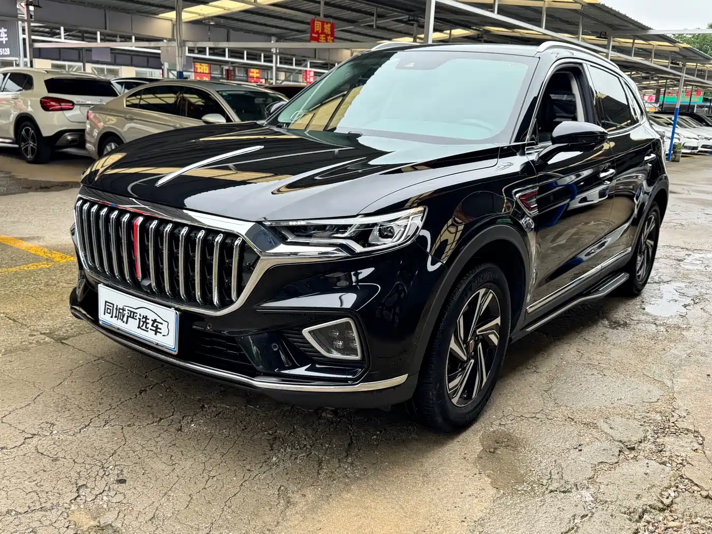 Hongqi HS5 2022 Facelift 2.0T Smart Flag Enjoyment Edition