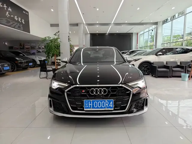 Audi A6L 2022 40 TFSI Luxury Dynamic