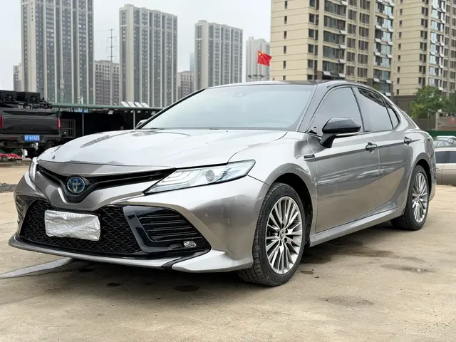 Toyota Camry 2019 Hybrid 2.5HG Luxury Edition China V