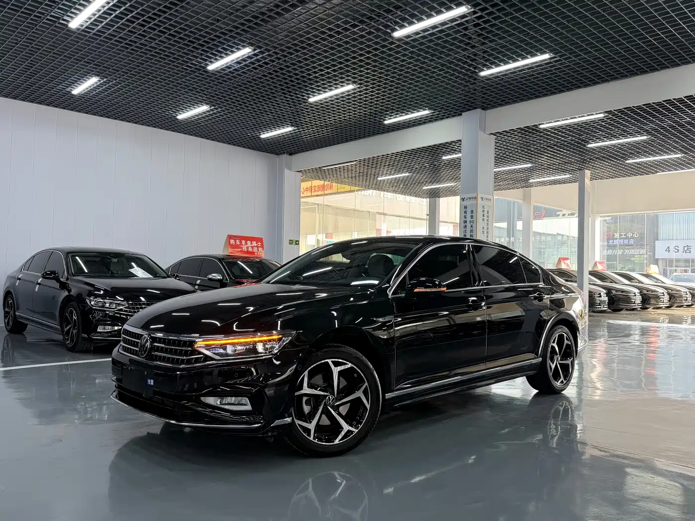 Volkswagen Magotan 2023 Model 2 Million Commemorative Edition 380TSI DSG Flagship
