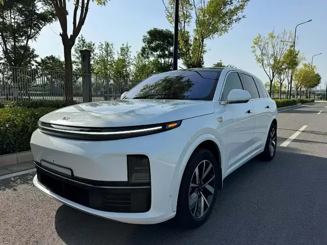Li Auto L7 2023 Pro