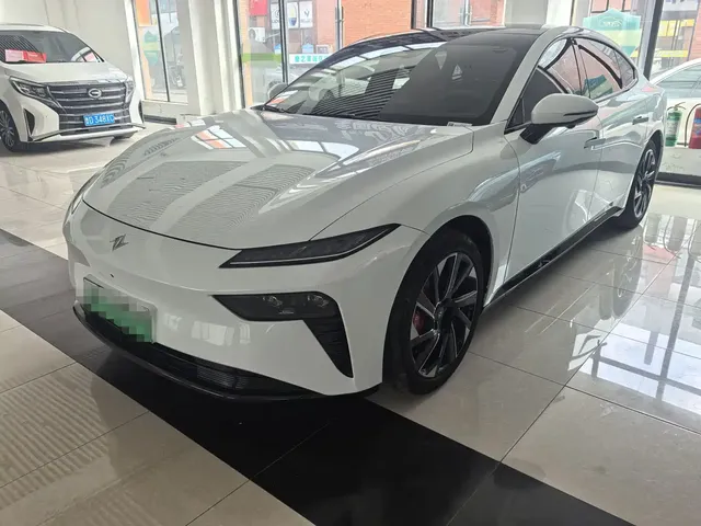 Dongfeng Yipai eπ007 2024 Model 200Pro Range Extender Version