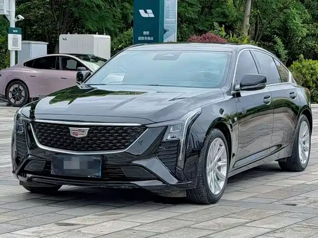 Cadillac CT5 2024 28T Luxury Model