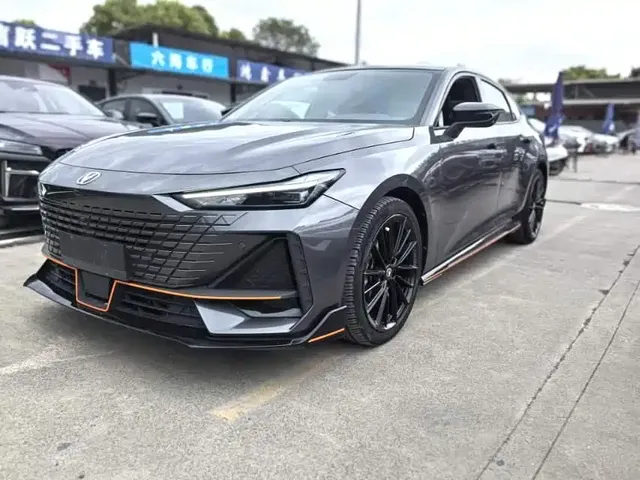 Changan UNI-V 2023 1.5T Sport Edition