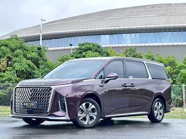SAIC Maxus G90 2022 2.0T Galaxy 7-Seater Edition