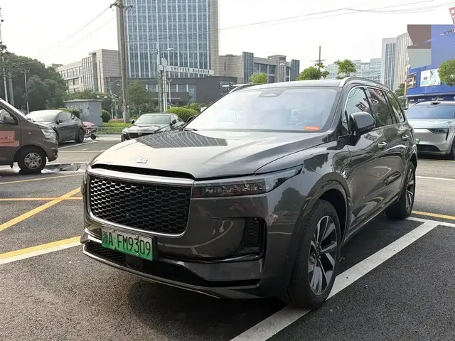Li Auto Li ONE 2021 Extended Range 6-Seater