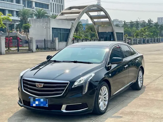 Cadillac XTS 2018 28T Technology