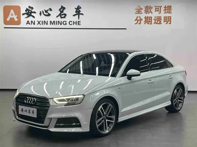 Audi A3 2018 30th Anniversary Limousine 35 TFSI Fashion