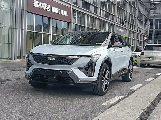 Cadillac IQ Ao Ge 2024 AWD Long Range Edition