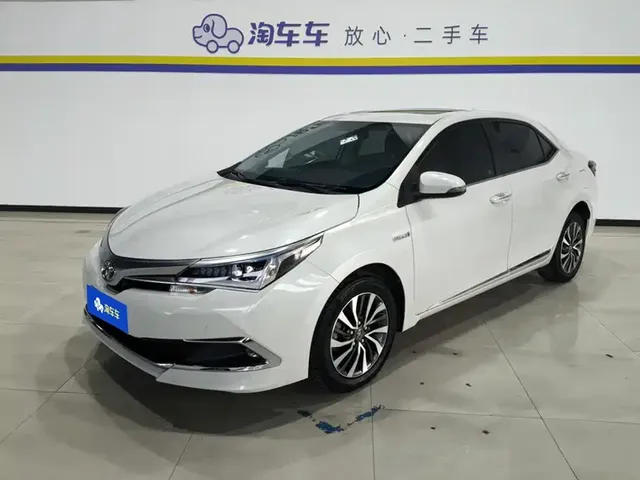 Toyota Corolla 2018 Hybrid 1.8L E-CVT Smart Edition