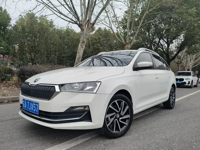 Škoda Skoda Rapid Spaceback 2020 1.5L Auto Comfort