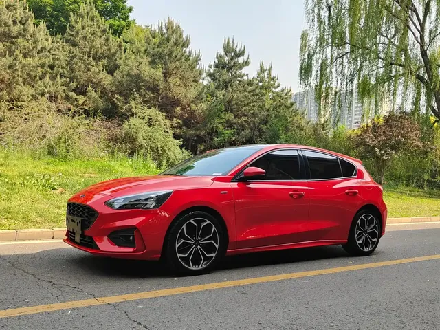 Ford Focus 2020 Hatchback EcoBoost 180 Automatic ST Line