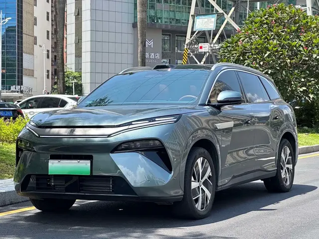 BYD Tang L 2025 DM 200KM AWD LiDAR Flagship