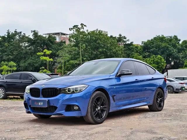 BMW 3 Series GT 2020 320i M Sport Black Night Edition