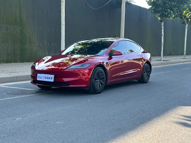 Tesla Model 3 2023 Rear-Wheel Drive