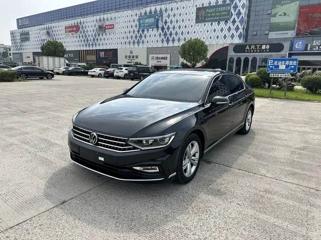 Volkswagen Magotan 2023 Model 2 Million Units Commemorative Edition 280TSI DSG Leading Version