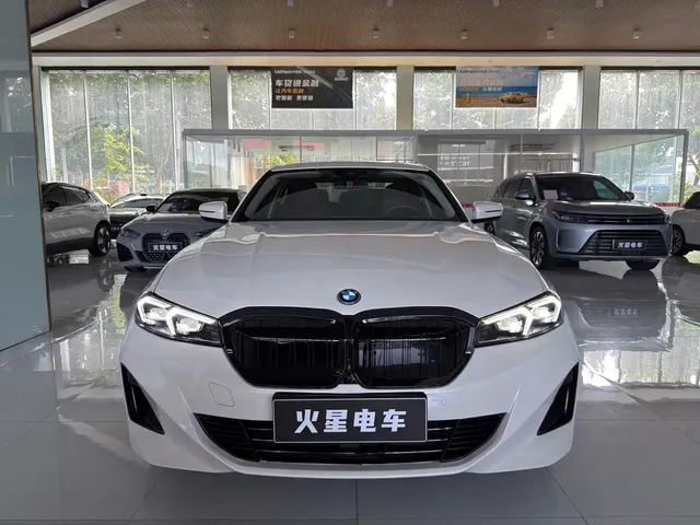 BMW i3 2024 eDrive 35 L