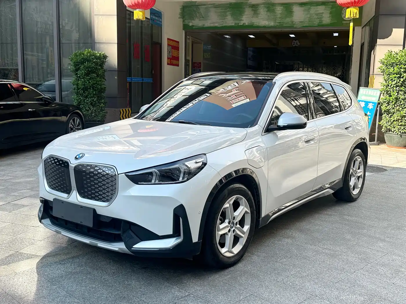 BMW iX1 2023 eDrive25L X Design Package