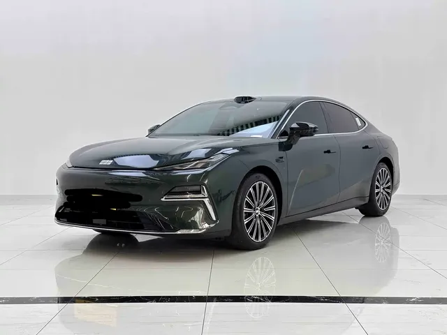 Geely Galaxy Xingyao 8 2025 130km EM-P Starship Edition